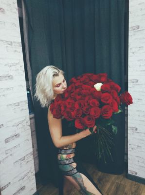 Русалка relax massage, 25 лет — услуги рабыни