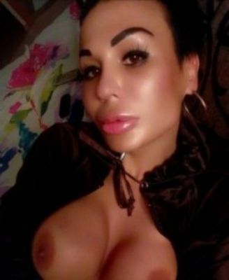 Транс Вирт с подругой  — проститутка БДСМ в Волгограде