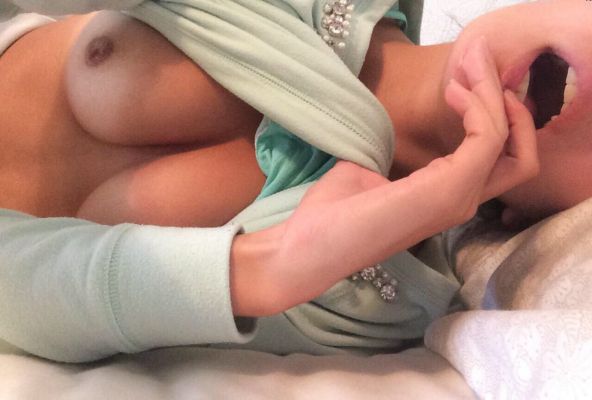 Катя, 8 960 100-10-97