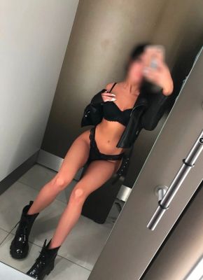 Маша — возбуждающий массаж на sexvolg.xyz