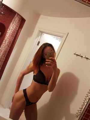 Кристина  — экспресс-знакомство для секса от 2000