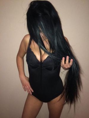 Знакомства в Волгограде — Лера, 28 лет