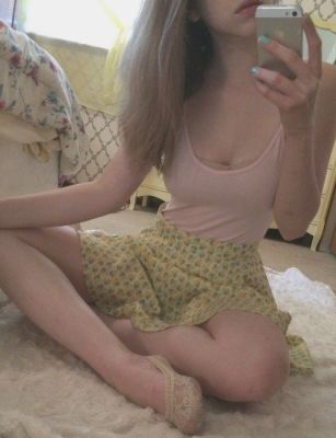 инди Ксения 