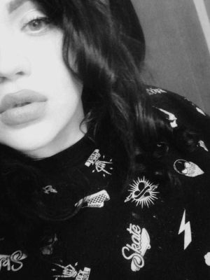 Красивая давалка (22 лет), досуг в Волгограде (Центр)