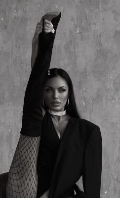 Ирма  (инди), фото шлюхи