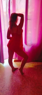 Верифицированная шлюха Кира , Волгоград