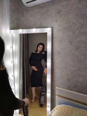 Сандра , 29 лет — госпожа со страпоном